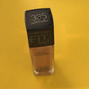 Maybelline Fit Me Foundation